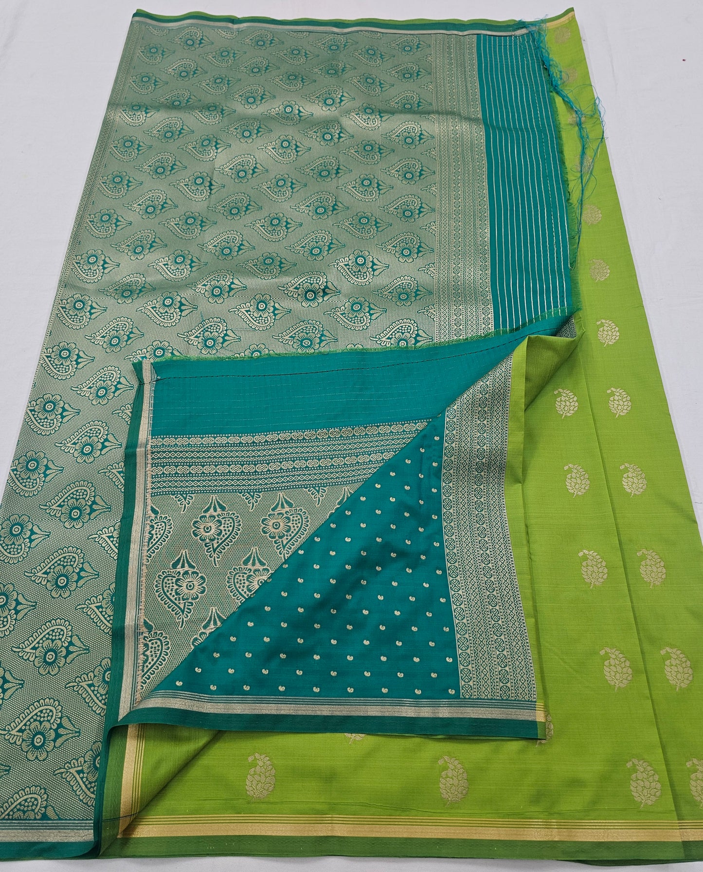 Kanchipuram Blended Fancy SoftSilkSarees 004
