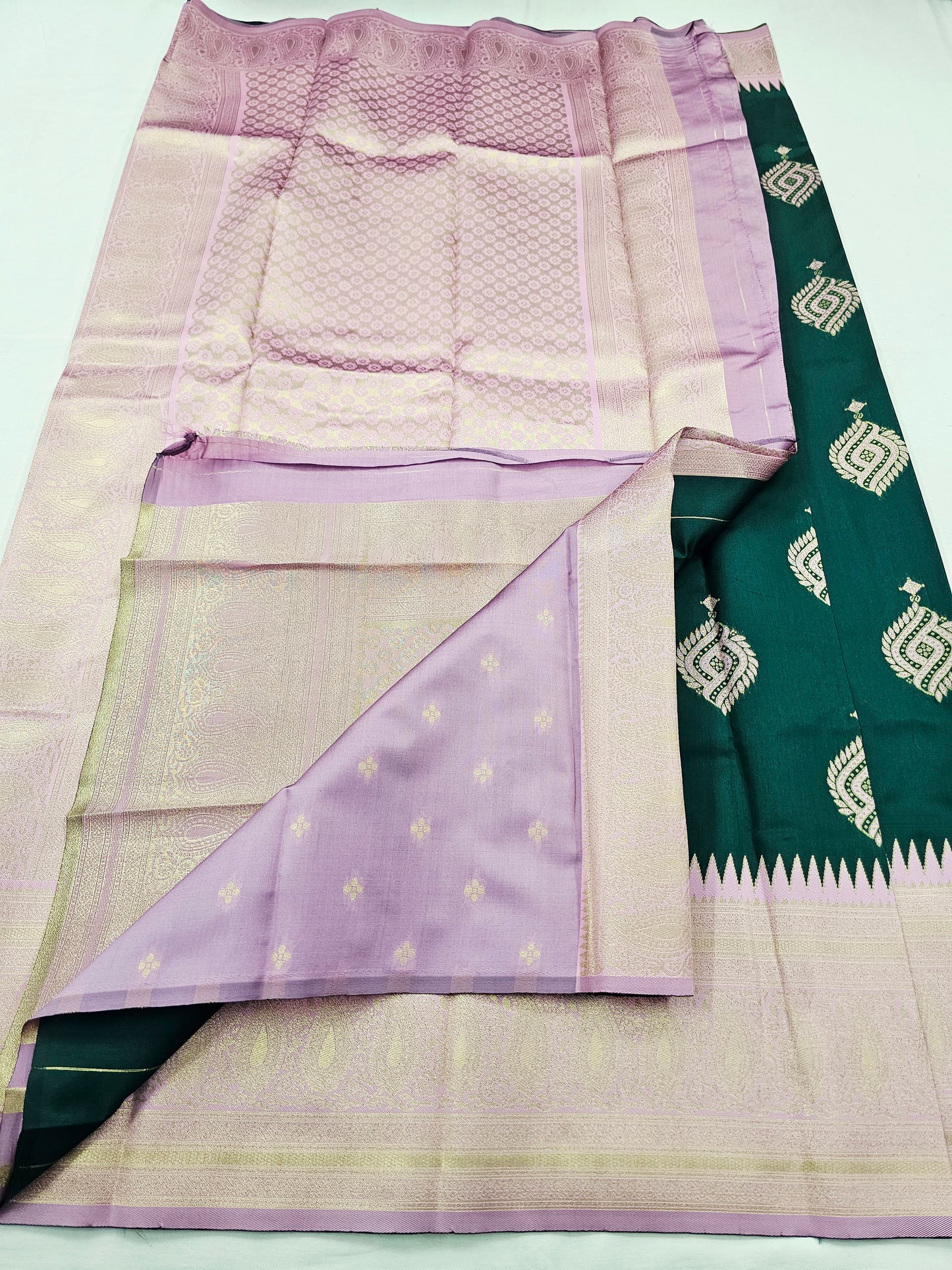 Kanchipuram Blended Fancy Butta Silk Saree 022