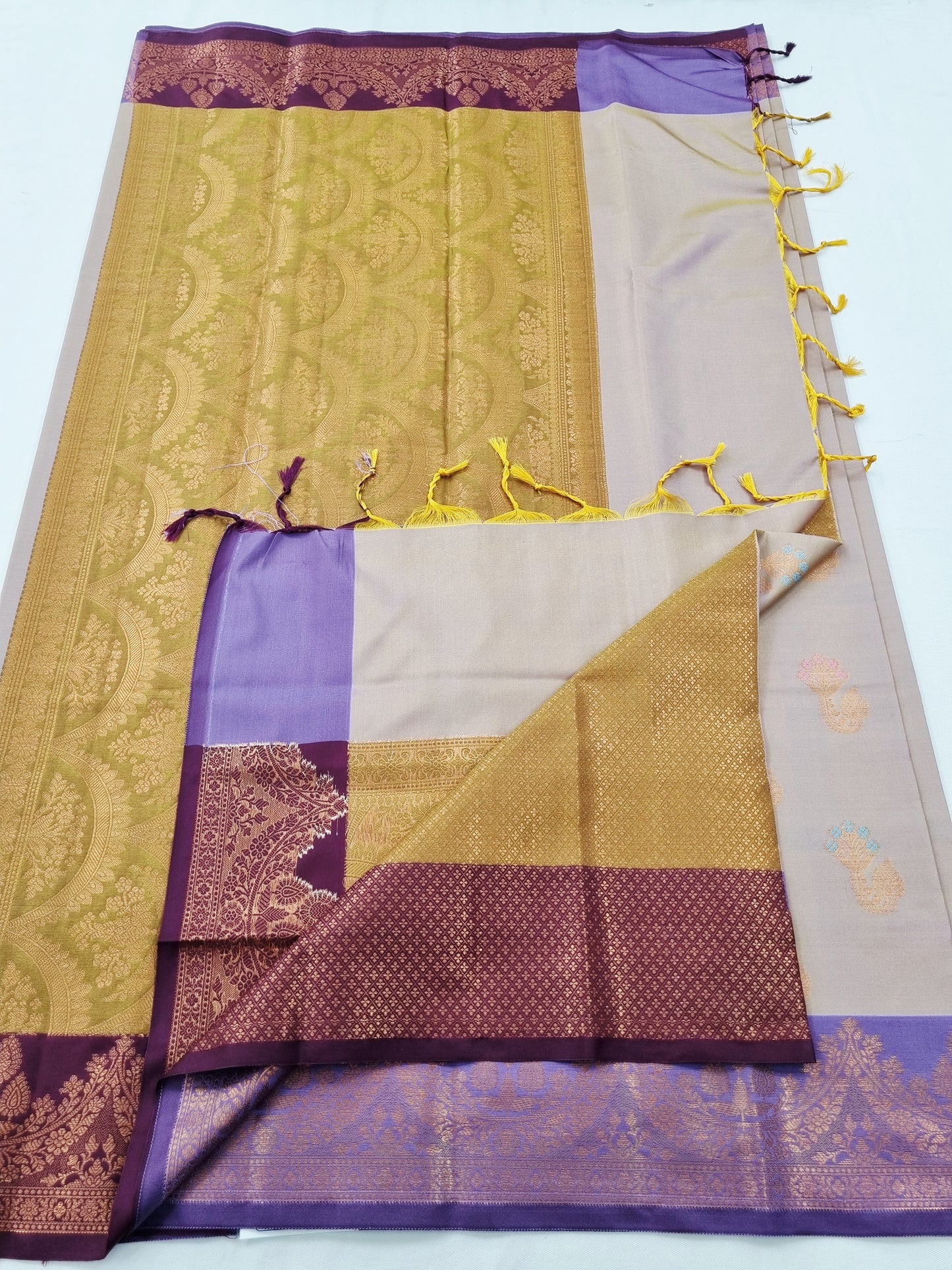 Kanchipuram Blended Fancy Soft Silk Saree 404