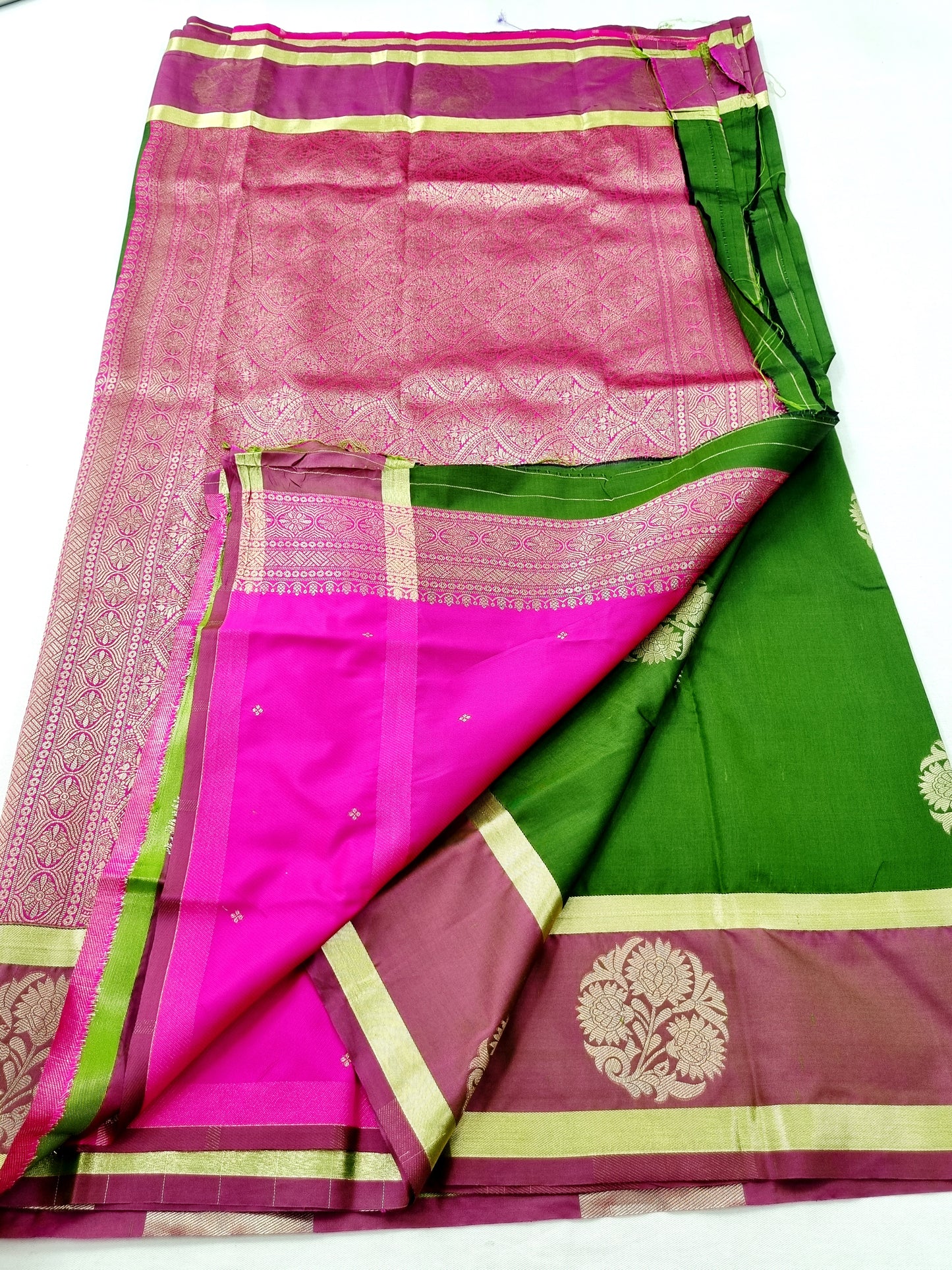 Kanchipuram Blended Fancy Butta Silk Saree 032