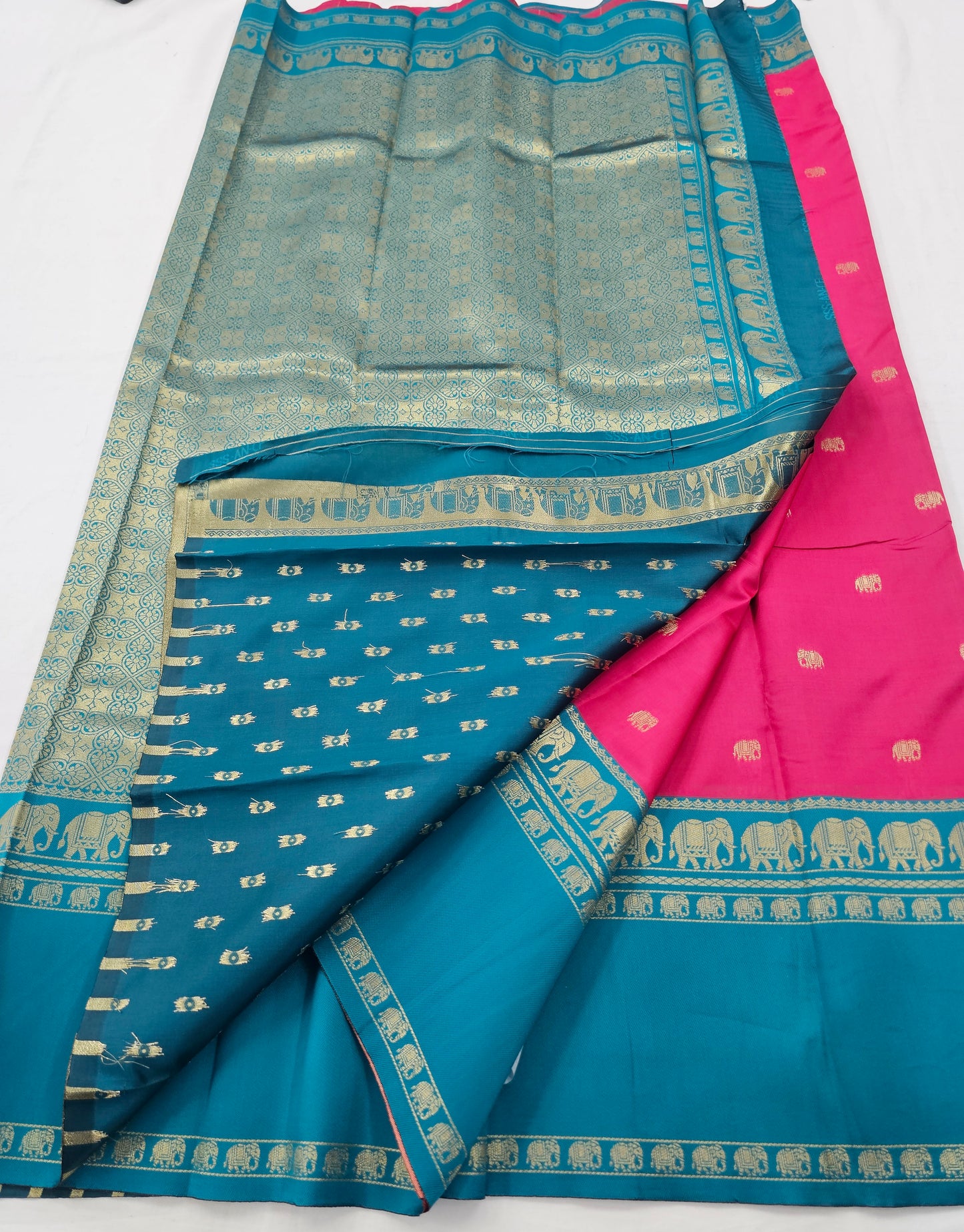 Kanchipuram Blended Fancy Korvai Silk Saree 001