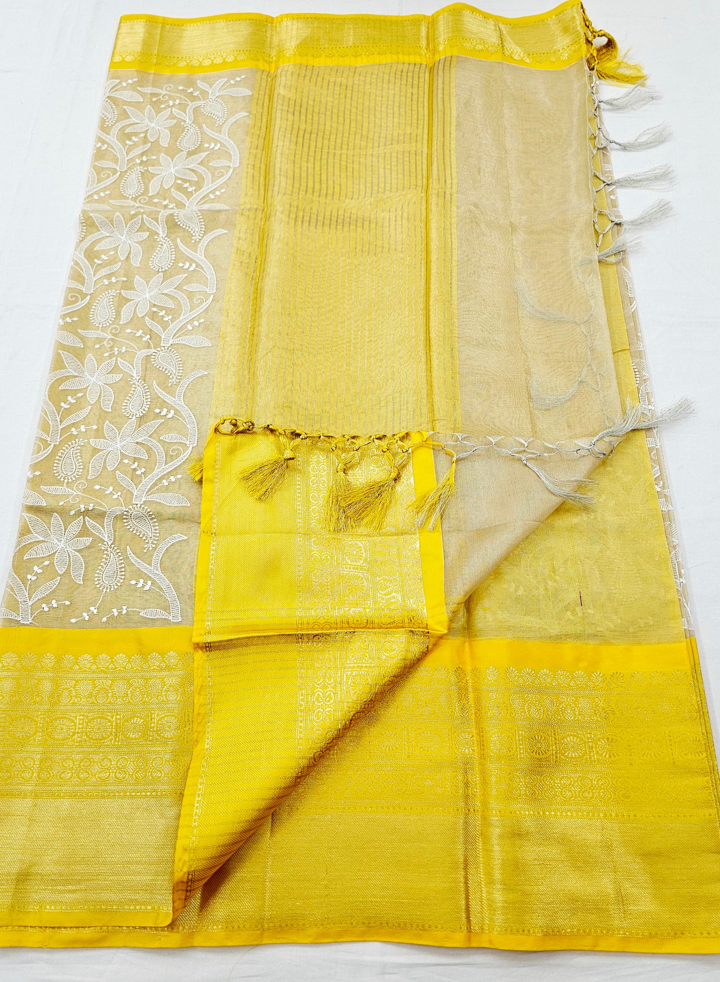 Kanchipuram Blended Fancy Embroidered Tissue Silk Saree 004