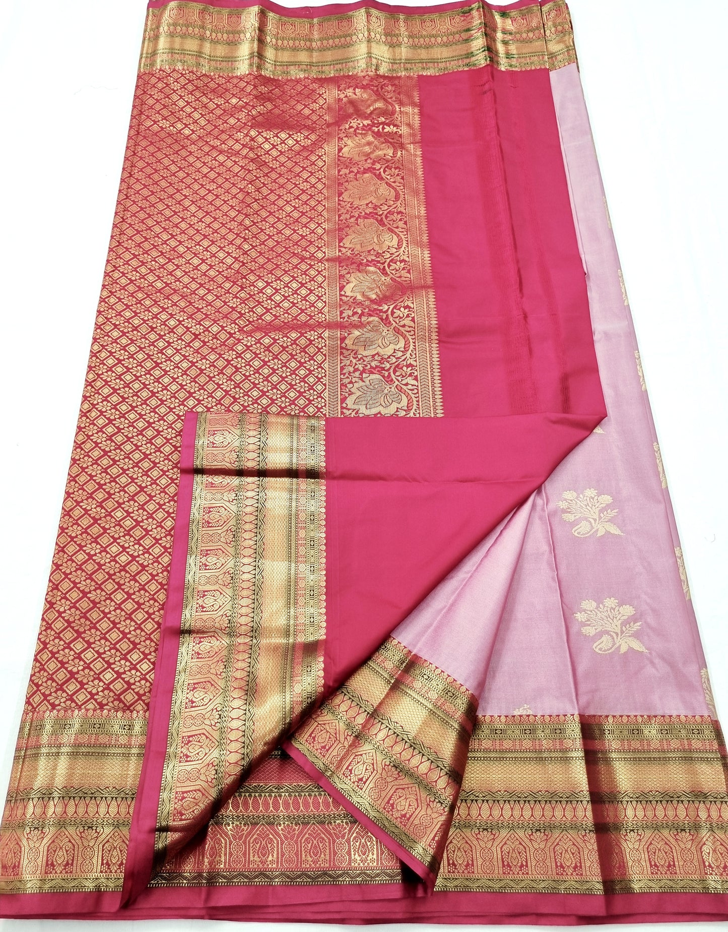 Kanchipuram Blended Vintage Multi-Colour Border Silk Saree 013