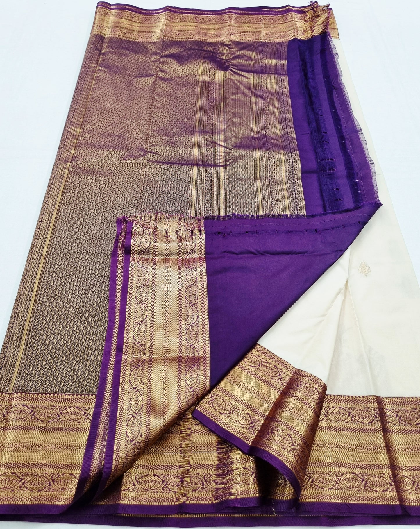 Kanchipuram Blended Korvai Butta Silk Saree 007