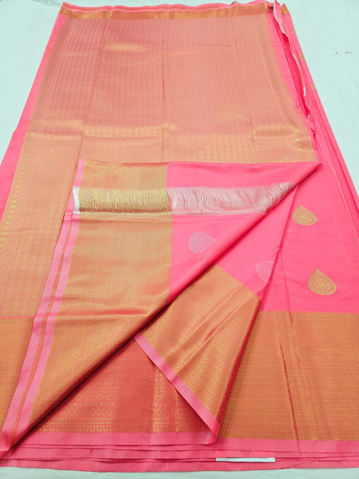 Kanchipuram Blended Fancy Self Butta Silk Saree 010