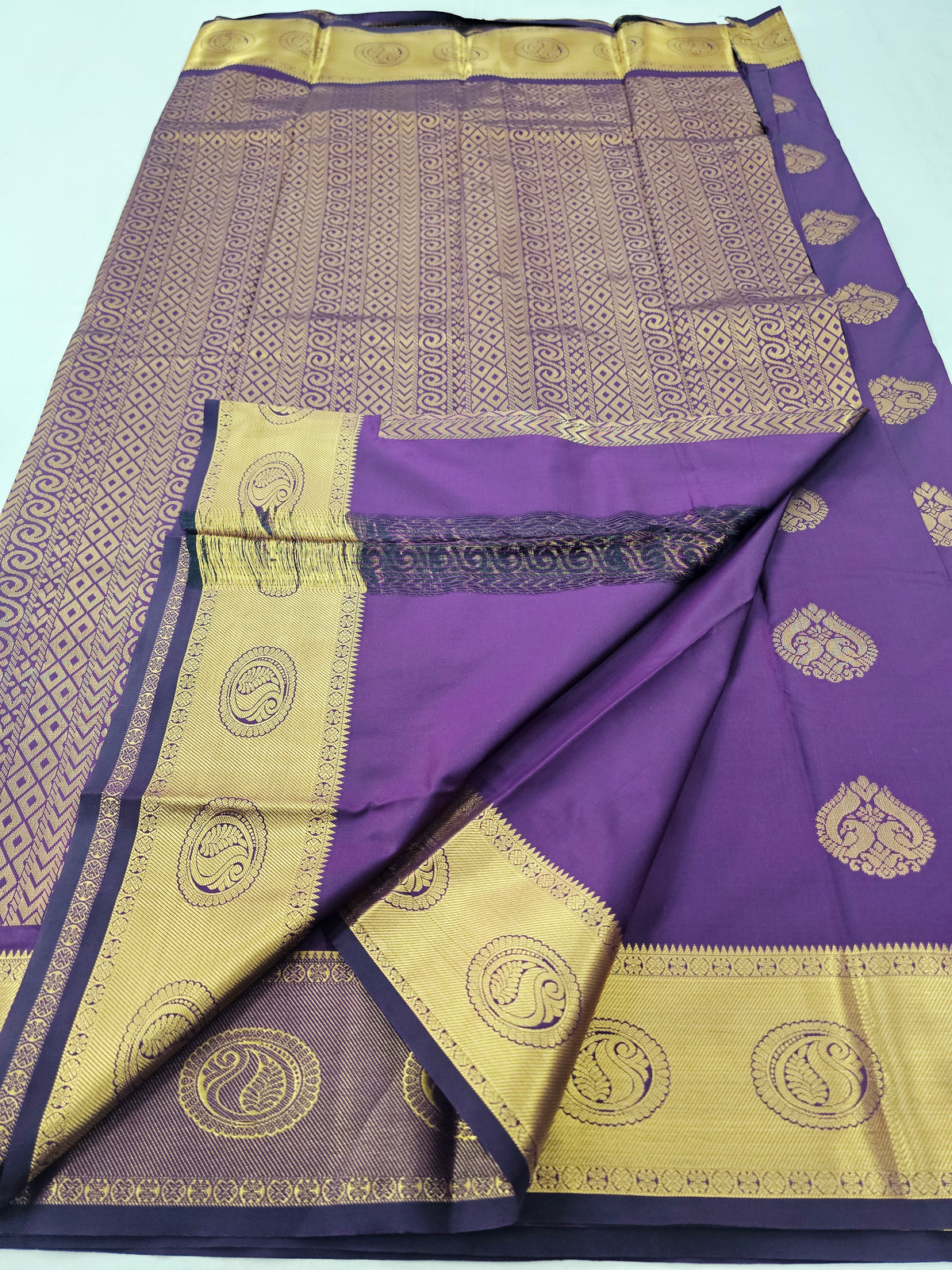 Kanchipuram Blended Fancy Self Butta Silk Saree 016