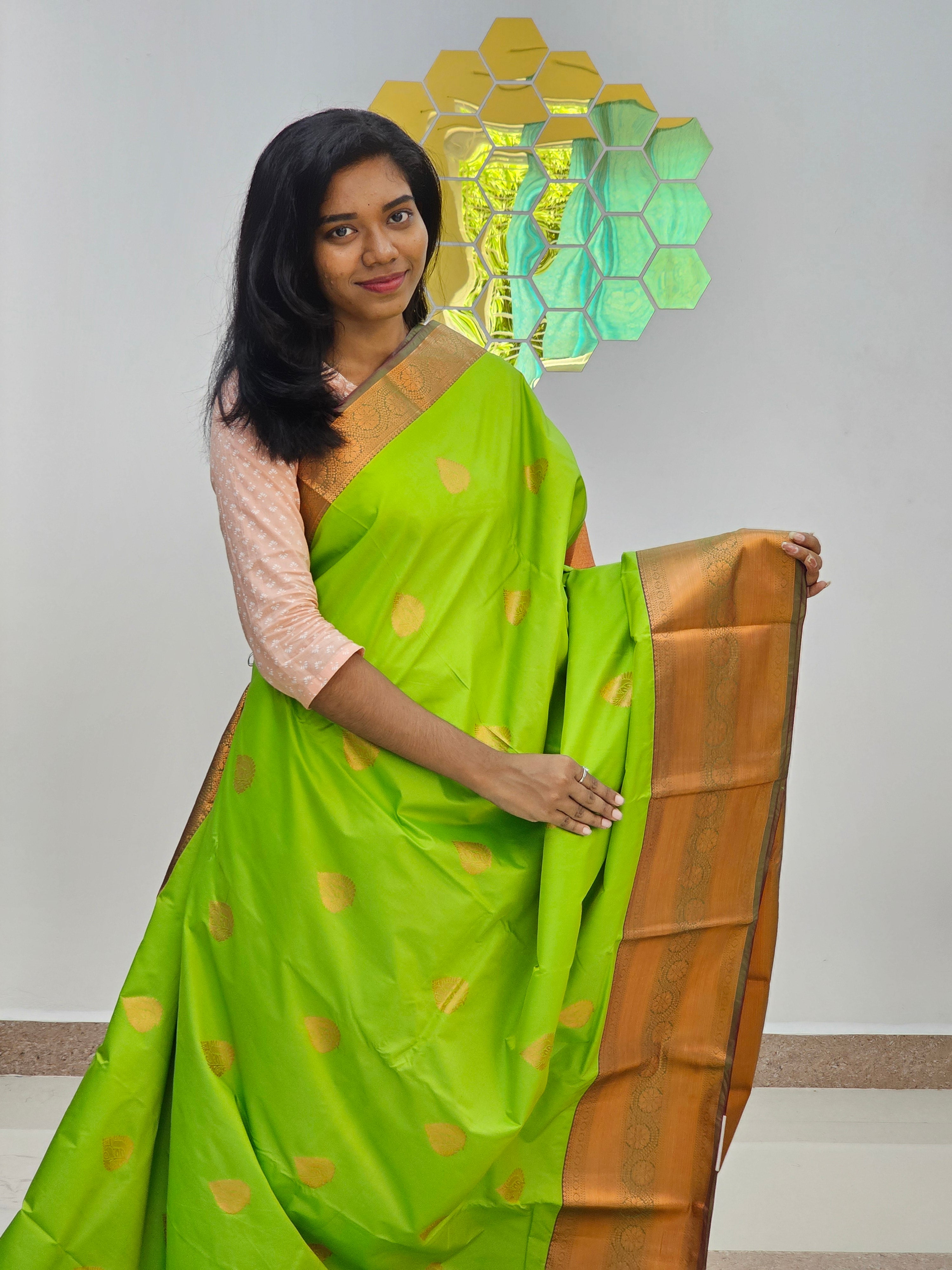 Kanchipuram Blended Fancy Butta Silk Sarees 006