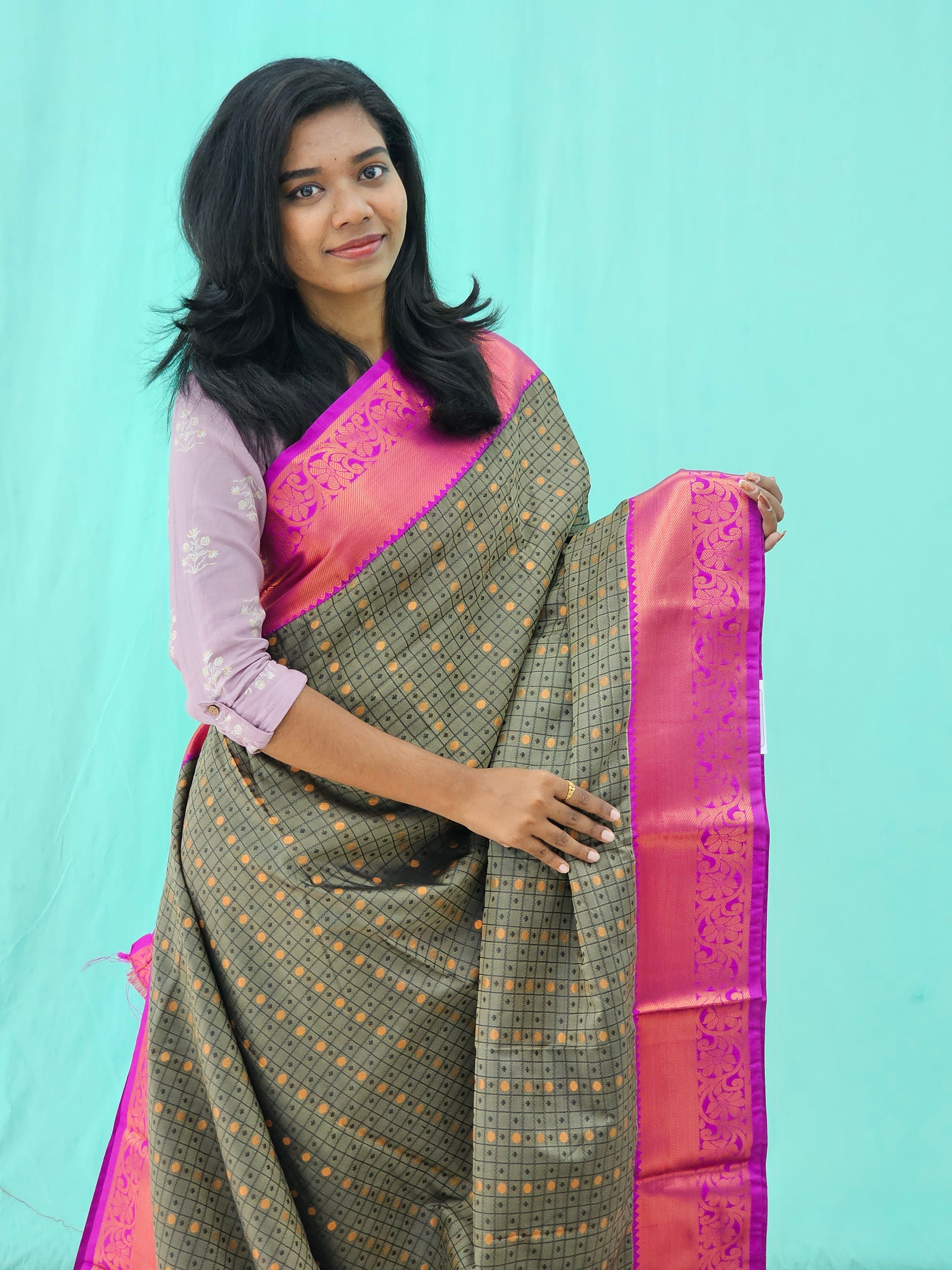 Kanchipuram Blended Trending Silk Saree 107