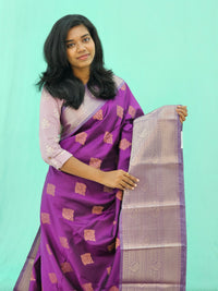 Kanchipuram Blended Trending Silk Saree 130