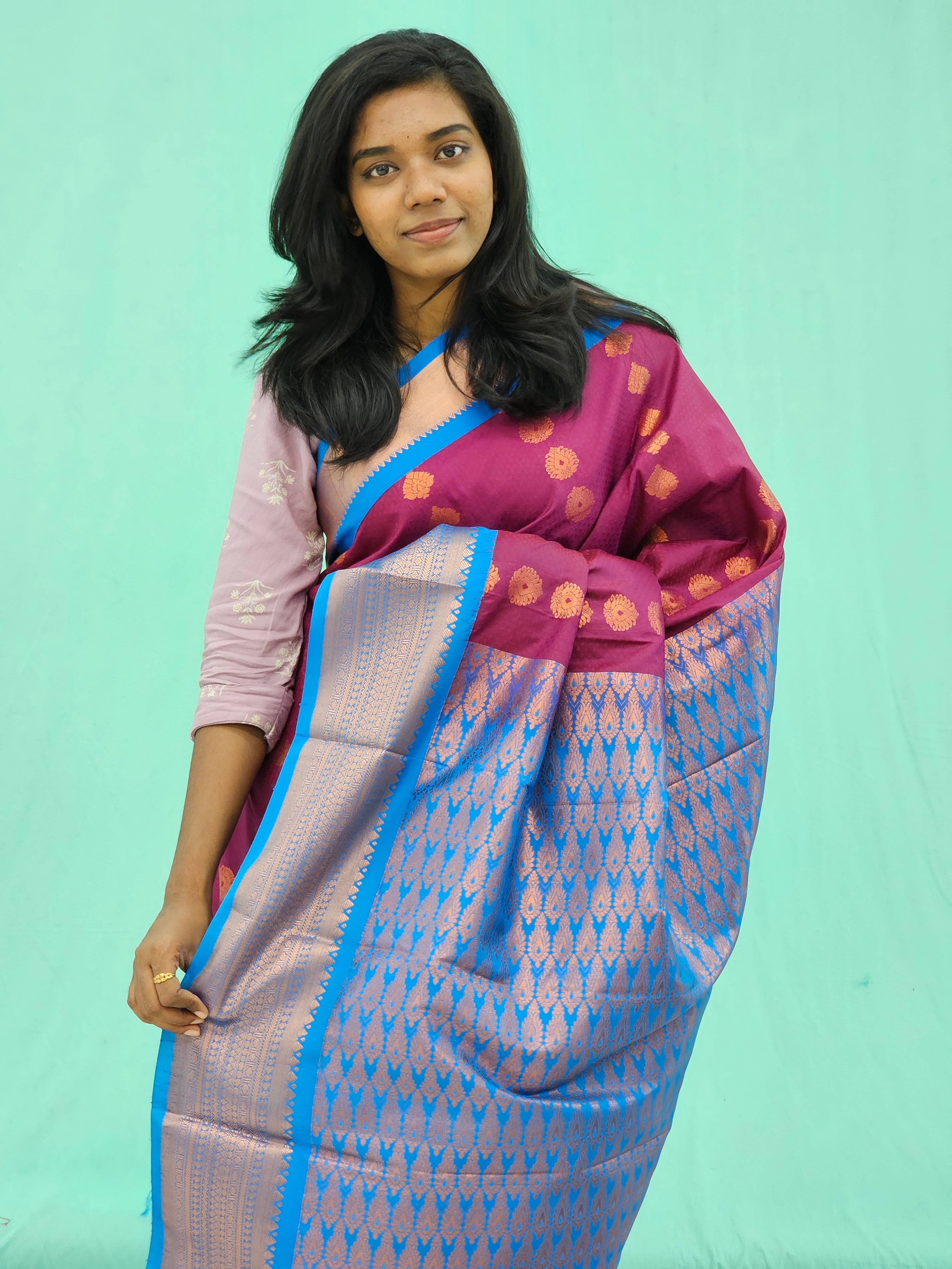 Kanchipuram Blended Trending Silk Saree 142