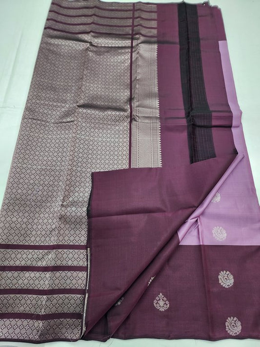 Purple And Dark pink Kanchipuram Pure Silk Saree With Floral Border Design – Kanchipuram Lakshaya Silks