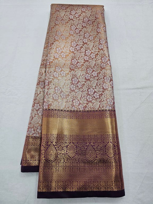 Brown And Beige Kanchipuram Pure Silk Saree With Gold Paisley Motif – Kanchipuram Lakshaya Silks