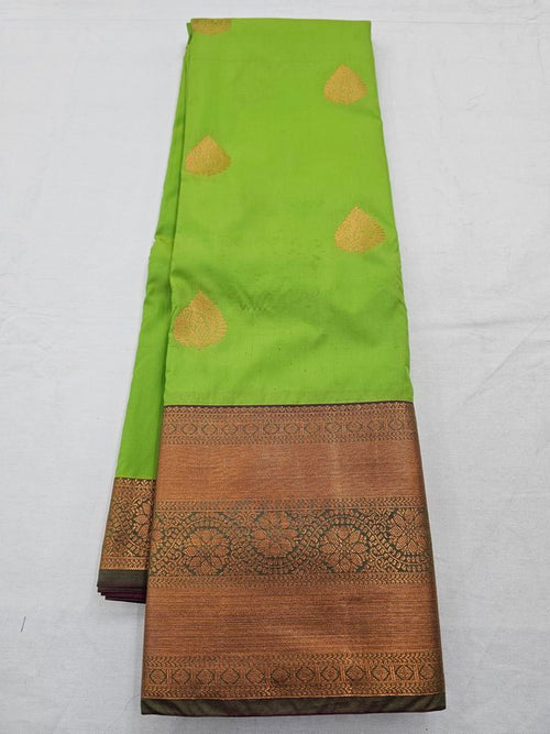 Green And Black Kanchipuram Pure Silk Saree With Paisley Motif – Kanchipuram Lakshaya Silks