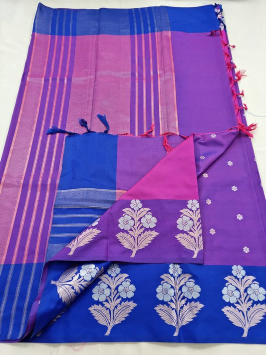 Kanchipuram Blended Fancy Silk Saree 360