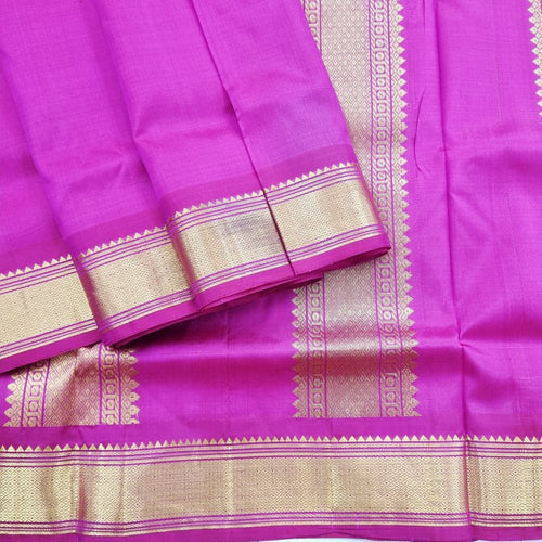 Kanchipuram Traditional 9 Yards Pure Silk Saree 042 – Kanchipuram Lakshaya Silks