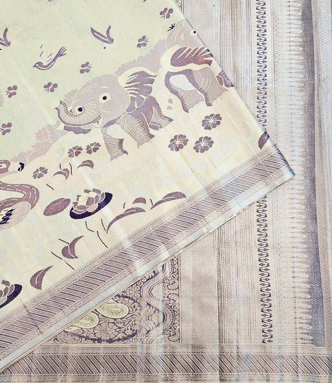Trendy Kanchipuram Blended Vintage Tissue Bridal Silk Sarees 037