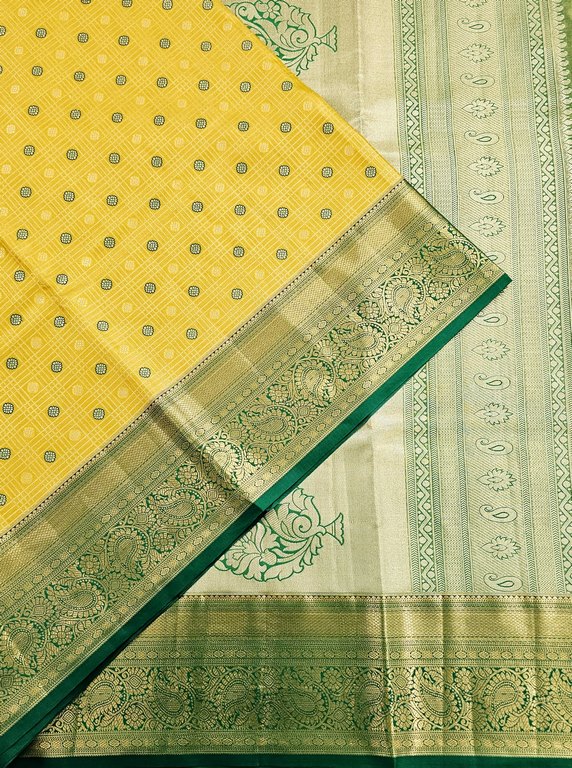 Trendy Kanchipuram Blended Vintage Tissue Bridal Silk Sarees 045