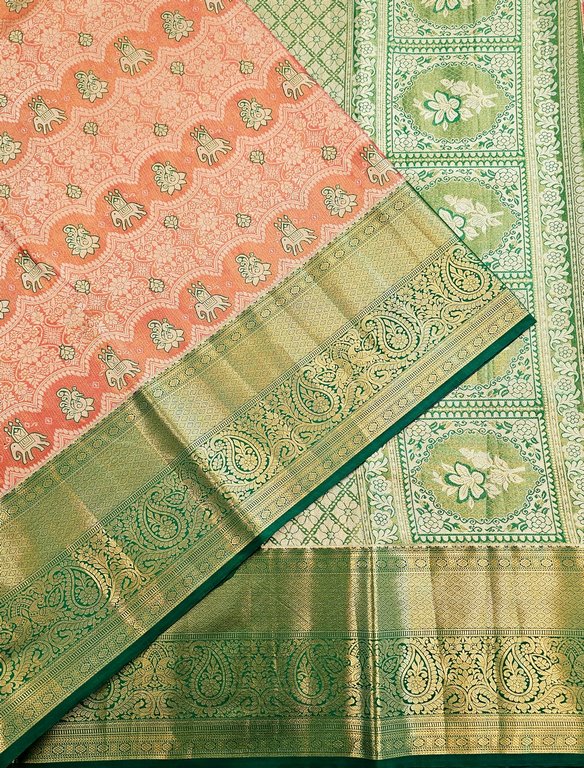 Trendy Kanchipuram Blended Vintage Tissue Bridal Silk Sarees 046