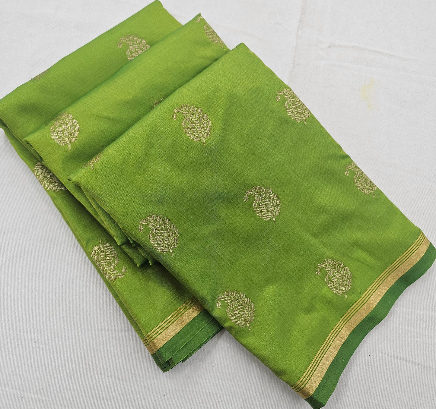 Kanchipuram Blended Fancy SoftSilkSarees 004