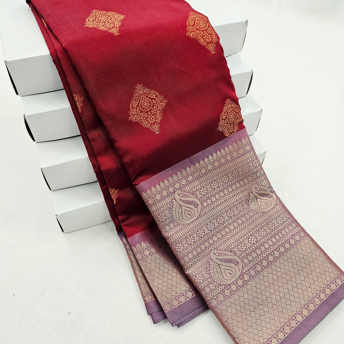 Kanchipuram Blended Fancy Butta Silk Saree 050