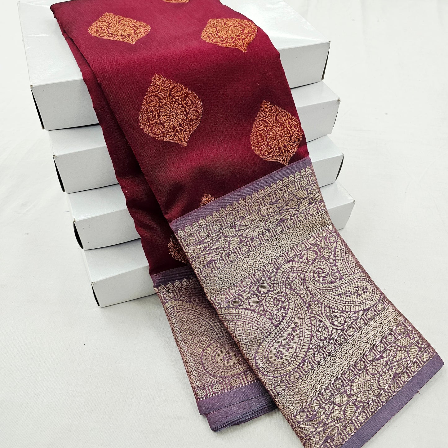 Kanchipuram Blended Fancy Butta Silk Saree 056
