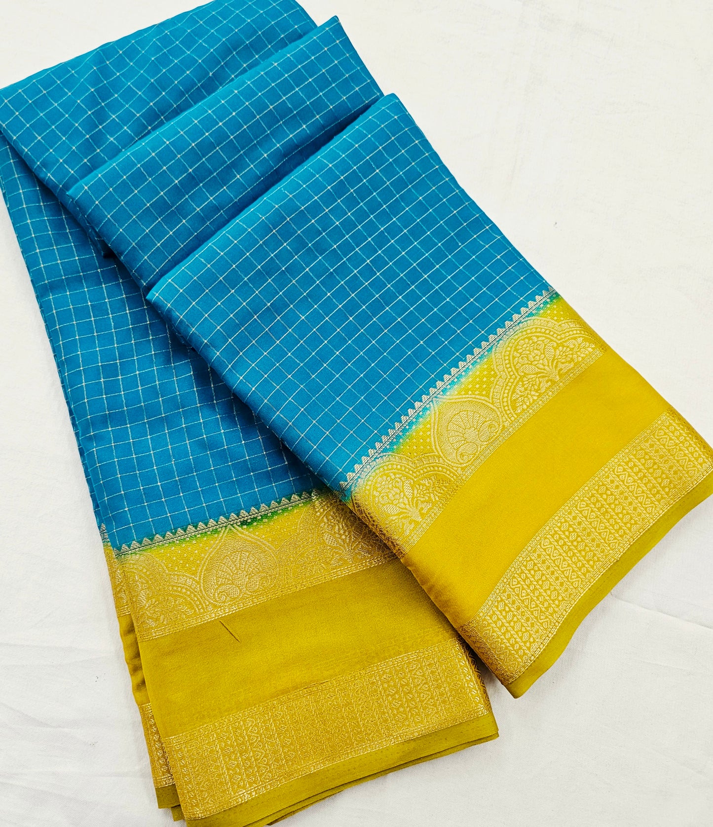 Kanchipuram Blended Traditional Gap Border Silk Saree 002