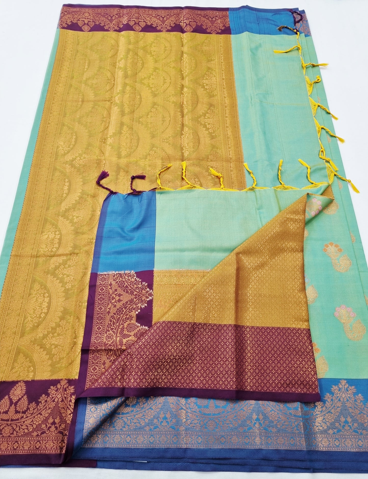 Kanchipuram Blended Fancy Soft Silk Saree 401