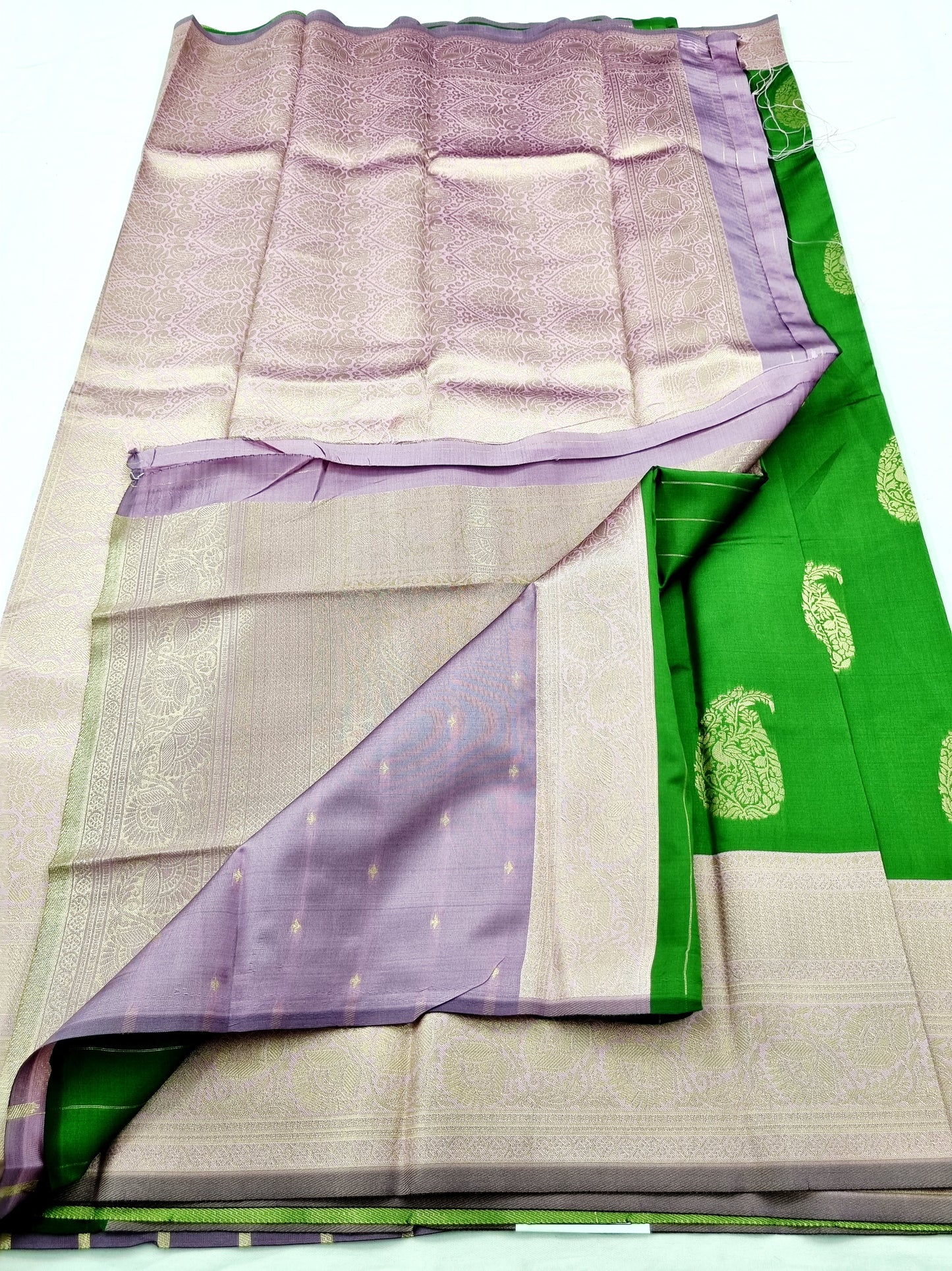 Kanchipuram Blended Fancy Butta Silk Saree 009