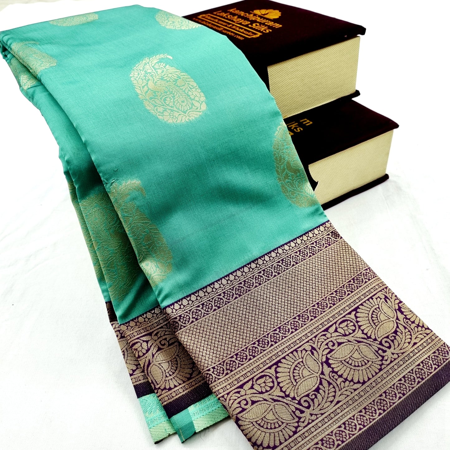 Kanchipuram Blended Fancy Butta Silk Saree 010