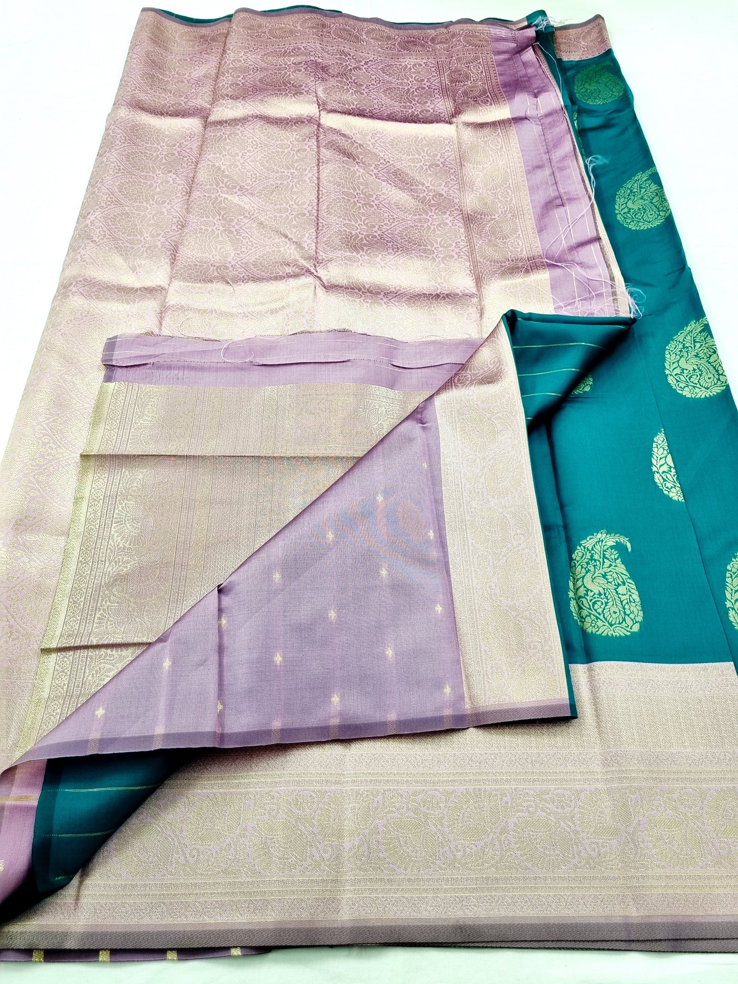 Kanchipuram Blended Fancy Butta Silk Saree 014