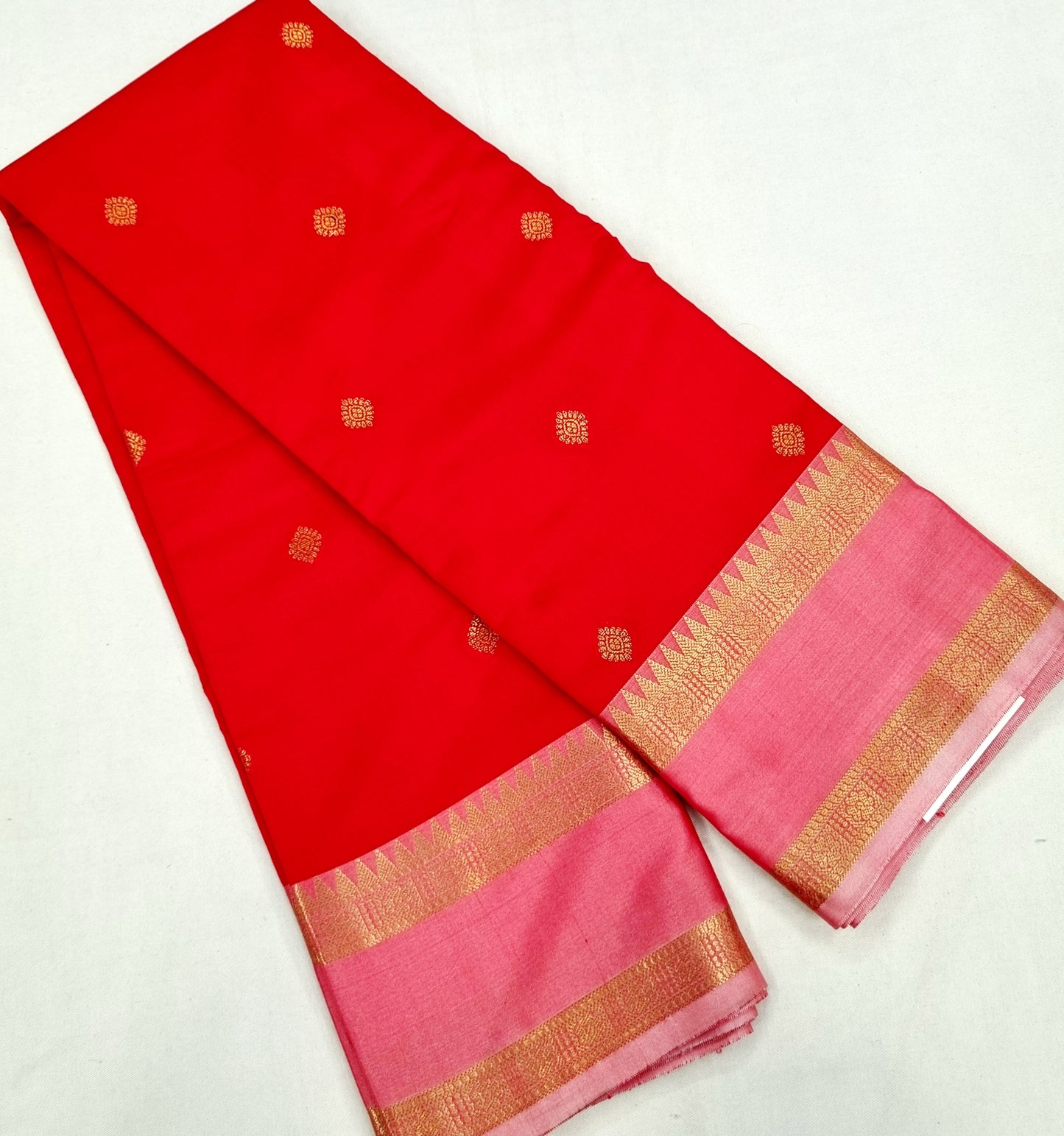 Kanchipuram Blended Fancy Gap Border Silk Saree 001