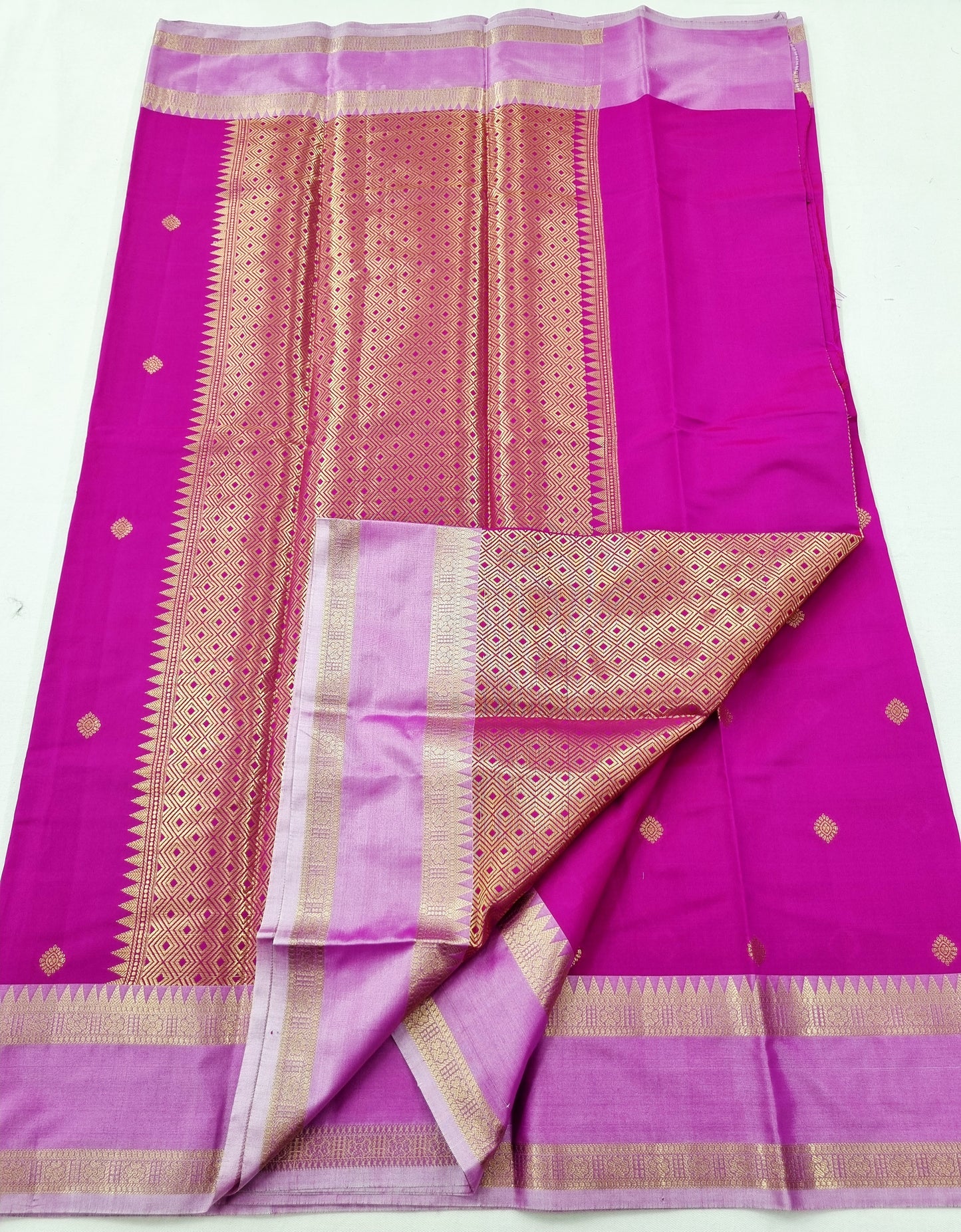 Kanchipuram Blended Fancy Gap Border Silk Saree 005