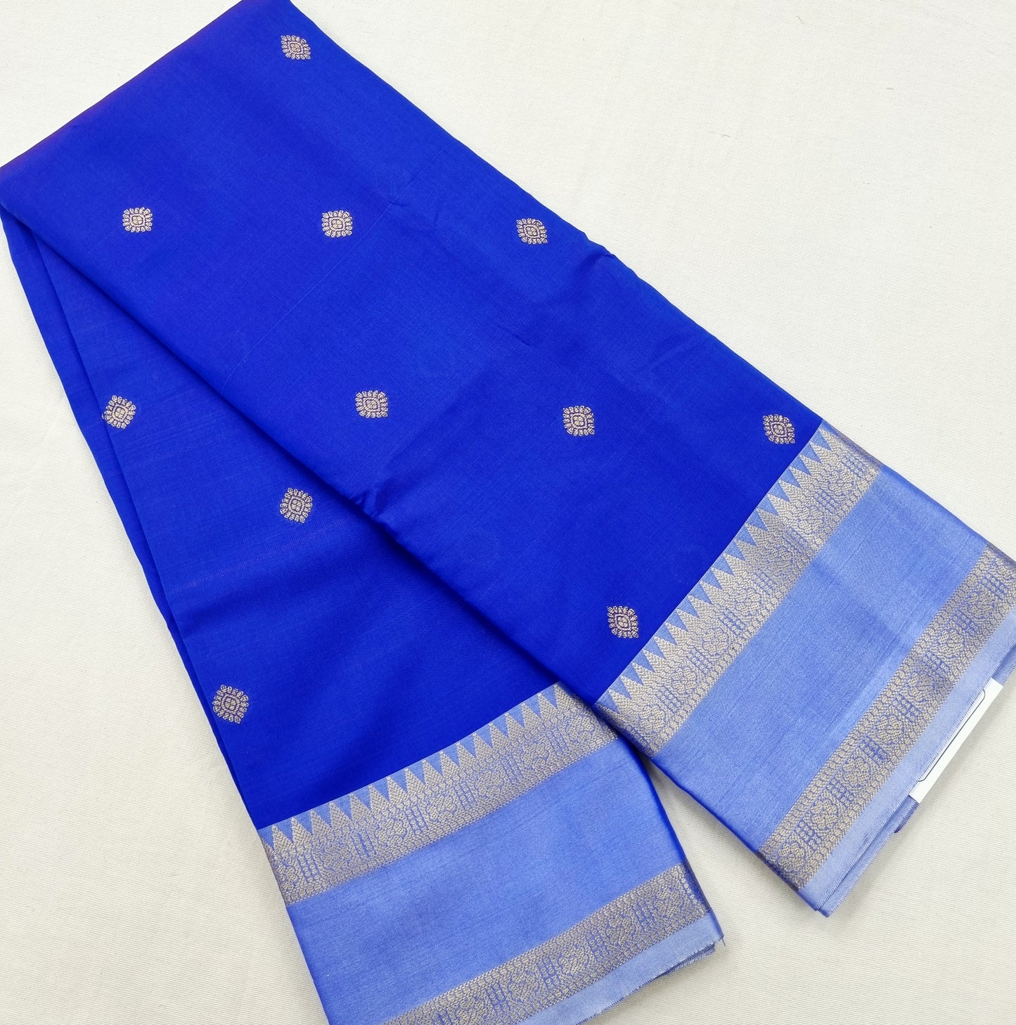 Kanchipuram Blended Fancy Gap Border Silk Saree 006