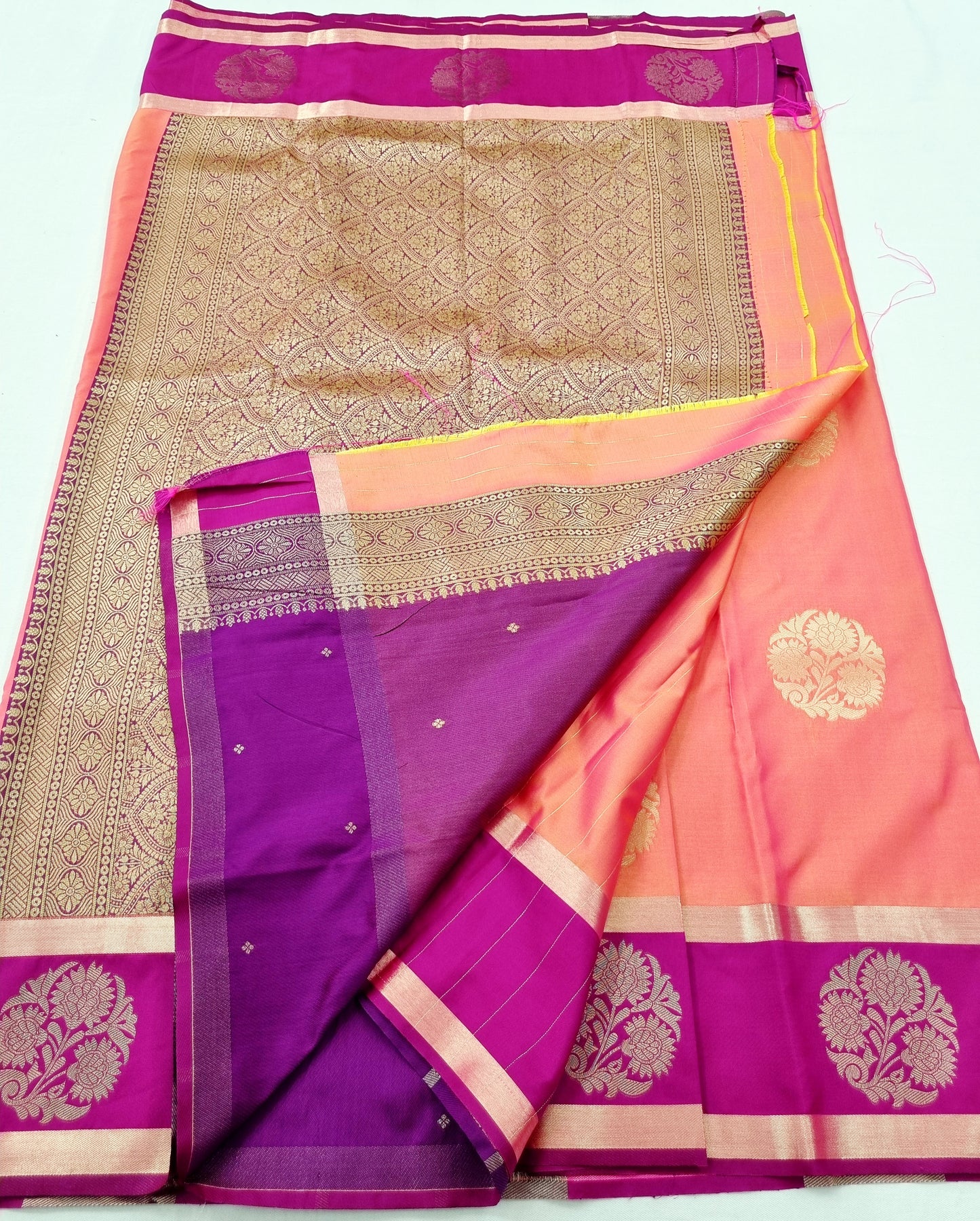 Kanchipuram Blended Fancy Butta Silk Saree 033