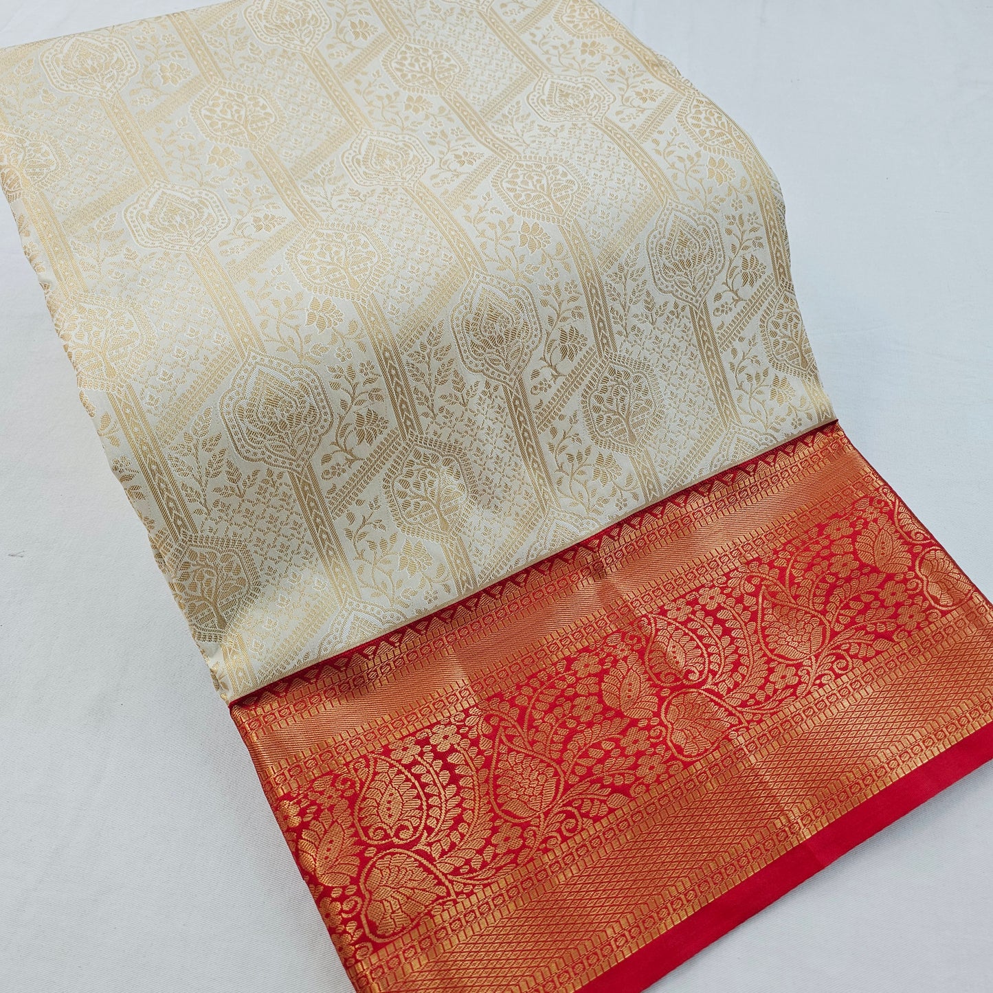 Kanchipuram Blended Korvai Bridal Silk Saree 258
