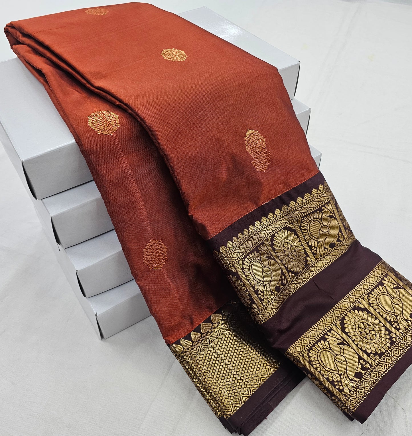 Kanchipuram Blended Vintage Rusted Orange Silk Saree 001