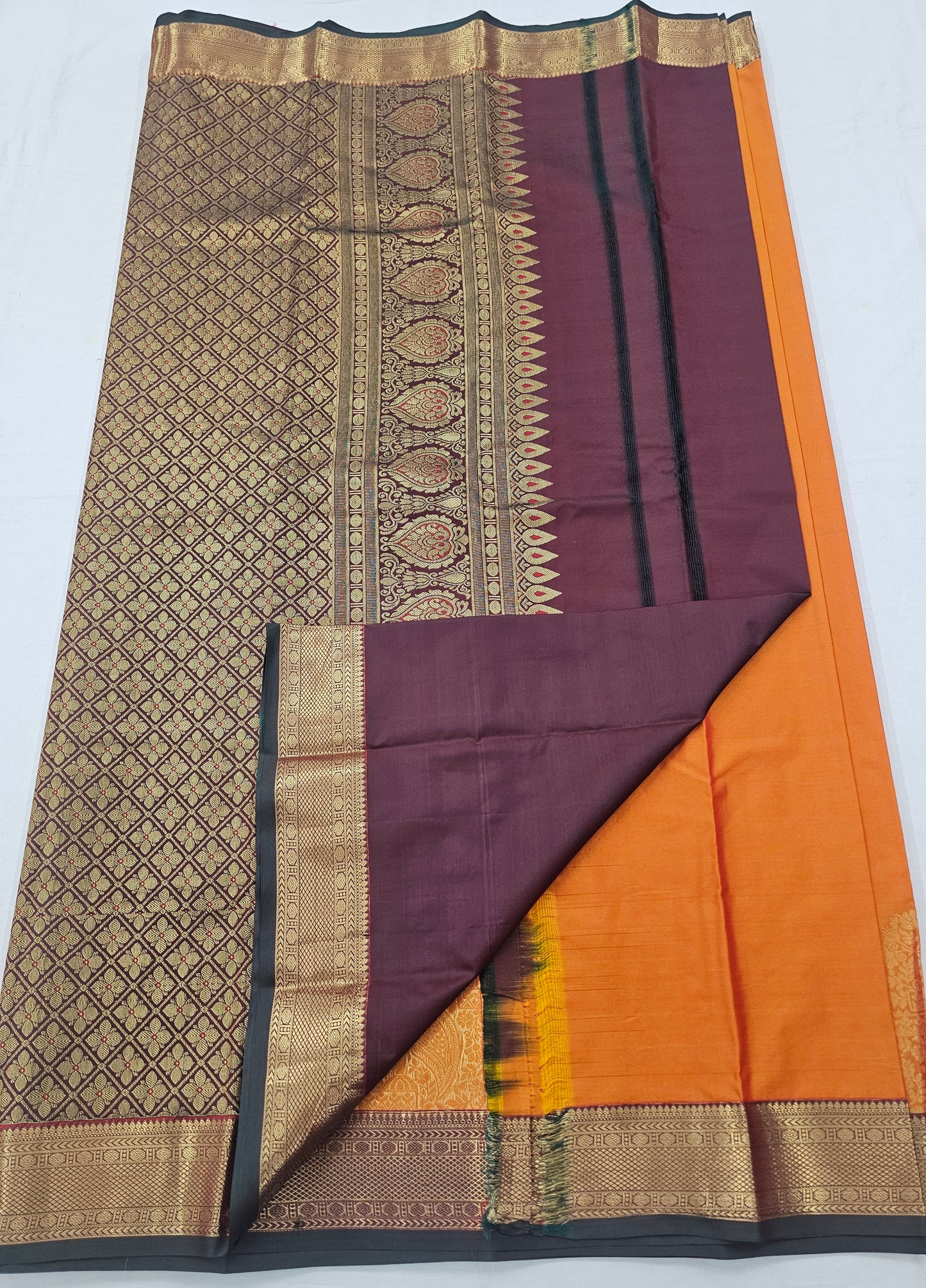 Kanchipuram Blended Fancy Butta Silk Saree 061