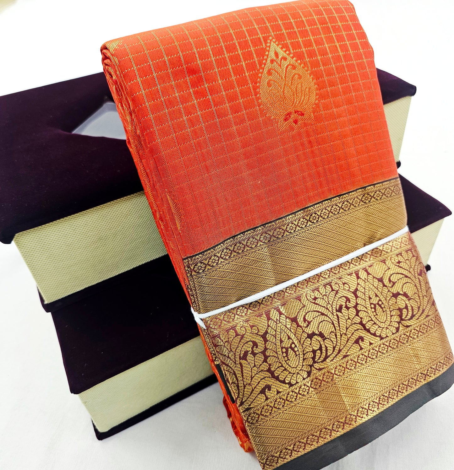 Kanchipuram Blended Traditional Korvai Checked Silk Saree 002