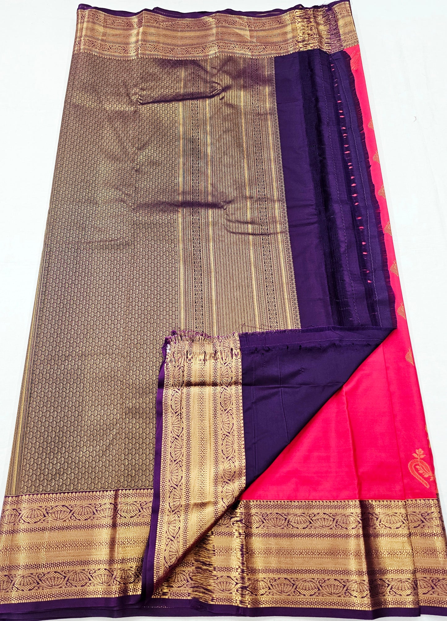 Kanchipuram Blended Premium Korvai Butta Silk Saree 006