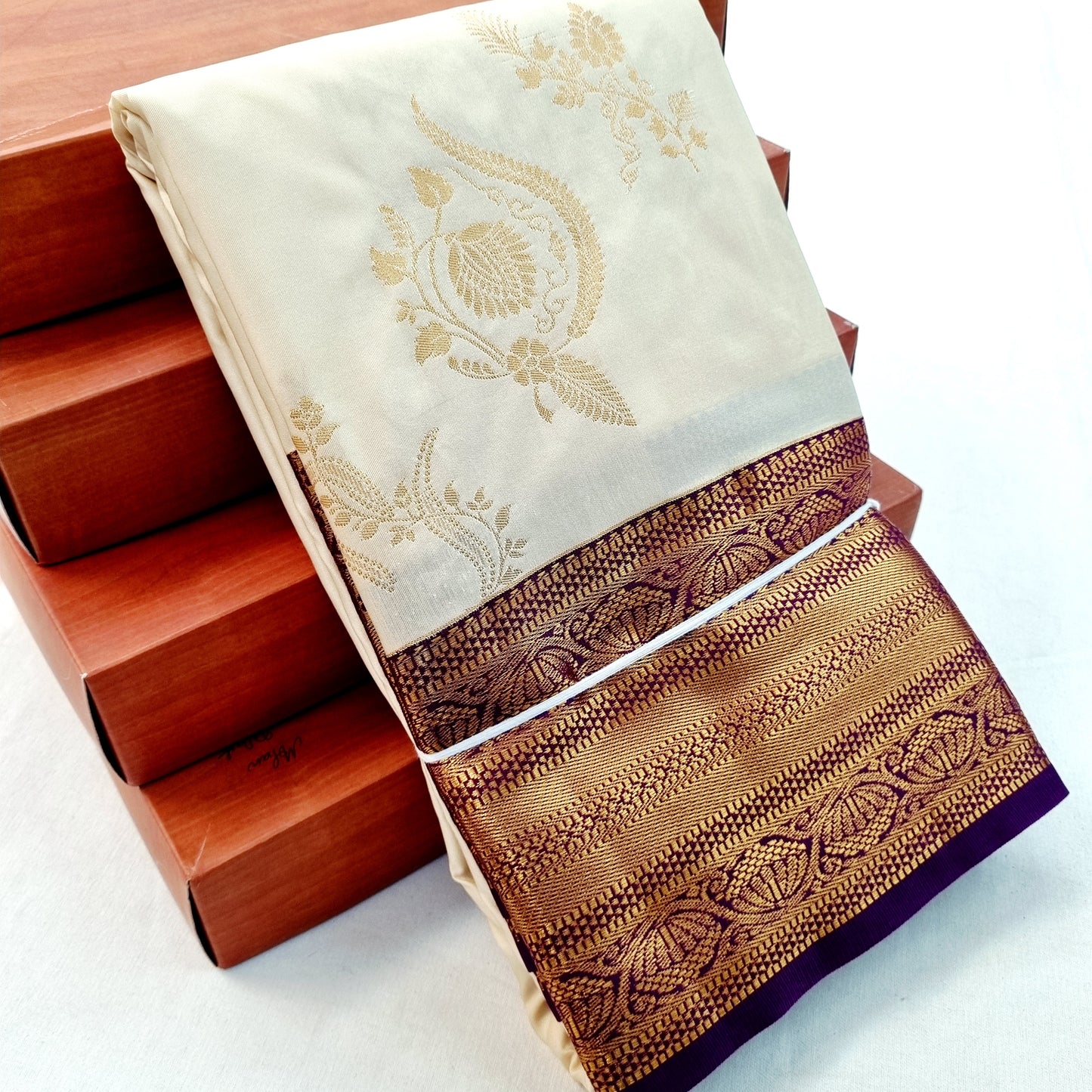 Kanchipuram Blended Korvai Butta Silk Saree 007