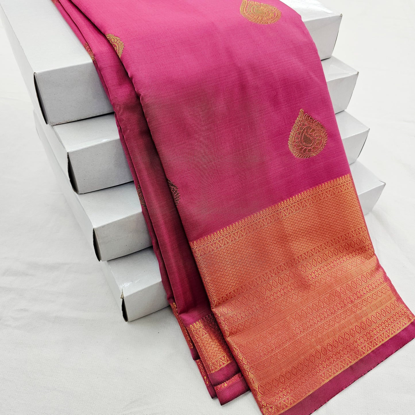 Kanchipuram Blended Self Butta Silk Saree 021