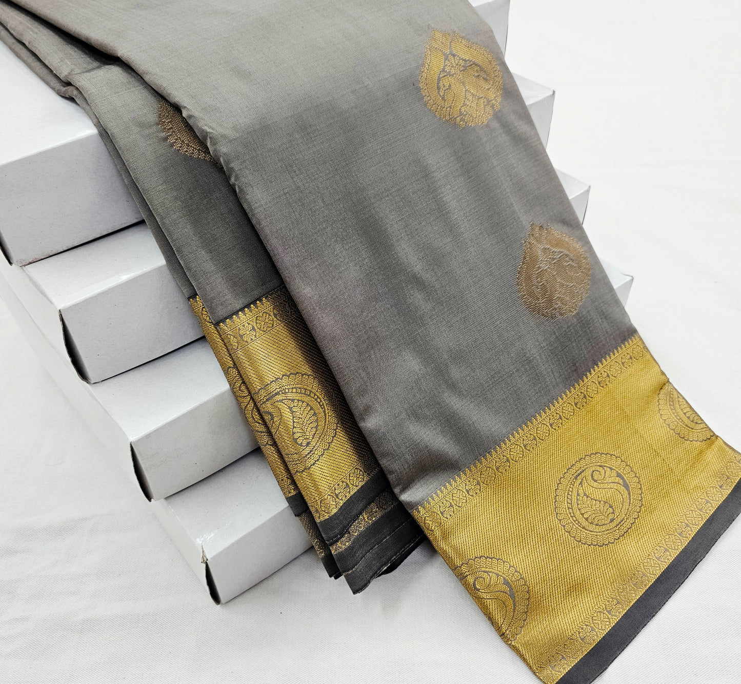 Kanchipuram Blended Self Butta Silk Saree 022