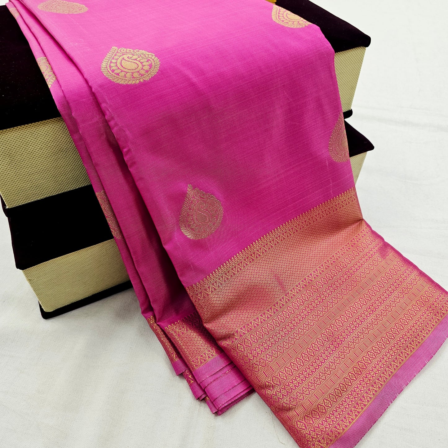 Kanchipuram Blended Fancy Self Butta Silk Saree 012