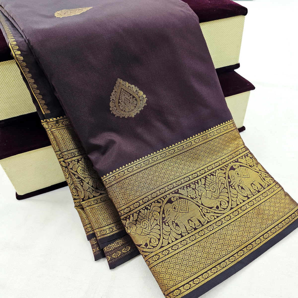 Kanchipuram Blended Fancy Self Butta Silk Saree 020