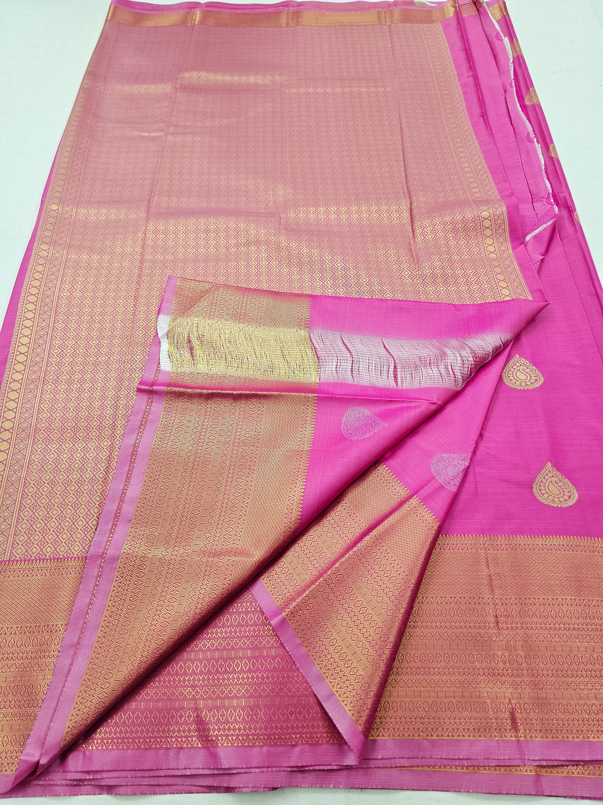 Kanchipuram Blended Fancy Self Butta Silk Saree 012