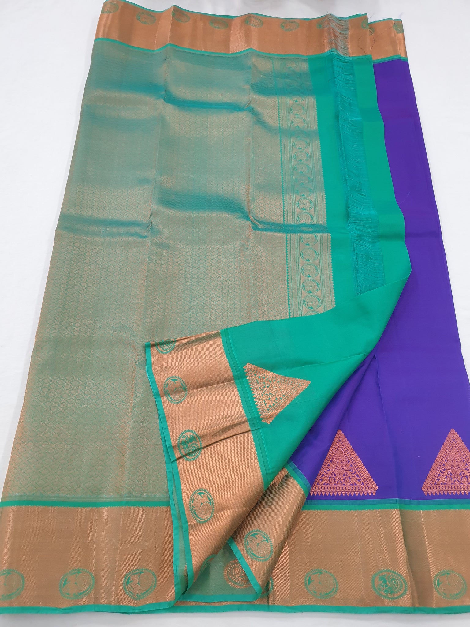 GREEN WITH PINK COLOR SOFT SILK SAREE – pochampallysarees.com