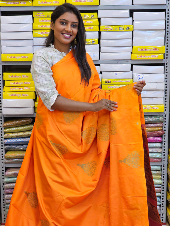 Kanchipuram Blended Fancy Soft Silk Sarees 300