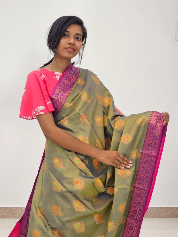 Kanchipuram Blended  Fancy Bridal Silk  Sarees 258