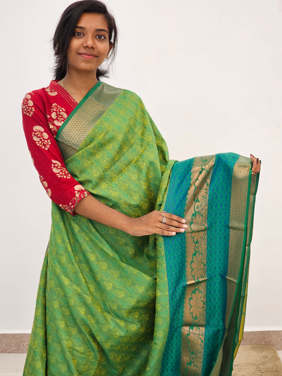 Kanchipuram Blended Gifted Silk Sarees 075