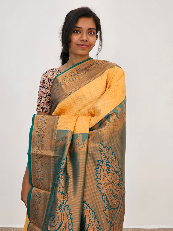 Kanchipuram Blended Mini Bridal silk Saree 047